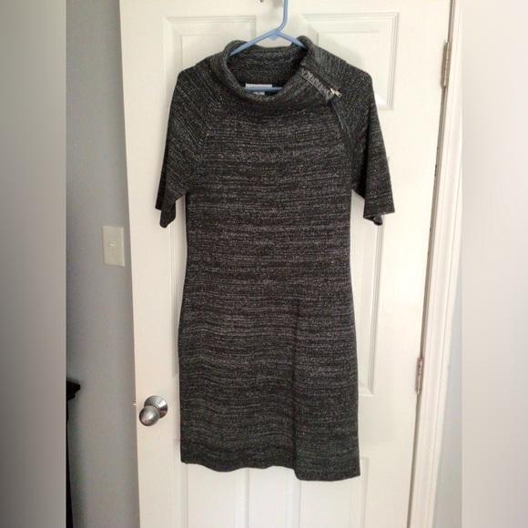Liz Claiborne Dresses & Skirts - Liz Claiborne Zipper Turtleneck Dress